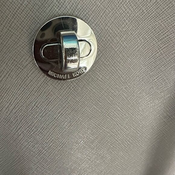 Michael Kors taupe, Jet Set leather tote. - Picture 8 of 9